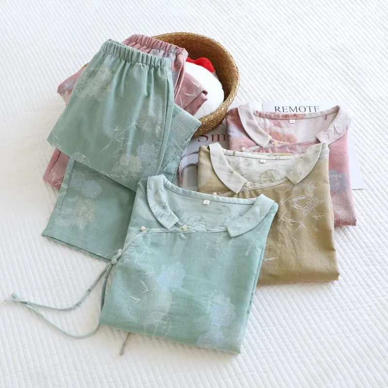 Женские пижамы больших размеров, тонкая хлопчатобумажная пряжа, домашняя одежда с длинными рукавами, домашняя одежда в китайском стиле ретро, однослойная
Женские пижамы больших размеров, тонкая хлопчатобумажная пряжа, домашняя одежда с длинными рукавами, домашняя одежда в китайском стиле ретро, однослойная