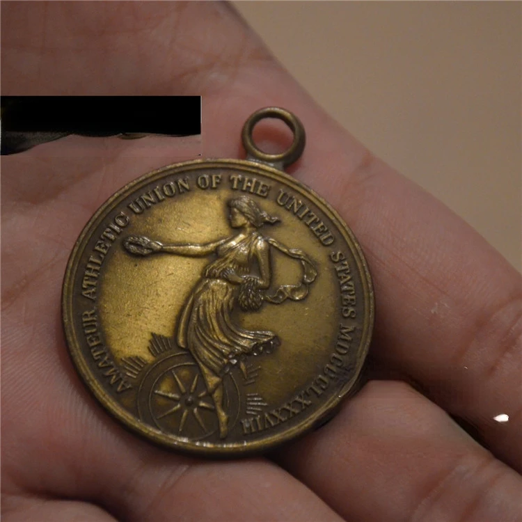 1888 National Games Athletics Competition Third Place Medal, 95 New Undamaged, Pure Collection
1888 National Games Athletics Competition Third Place Medal, 95 New Undamaged, Pure Collection