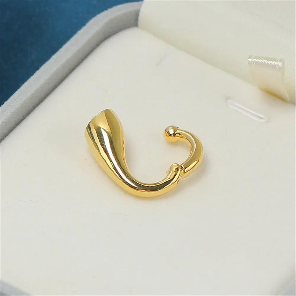 Gold Plated Copper Jewelry Clasp DIY Necklace Bracelet Connector Hook Craft Findings for Jewelry Making Beads Charms Accessories
Gold Plated Copper Jewelry Clasp DIY Necklace Bracelet Connector Hook Craft Findings for Jewelry Making Beads Charms Accessories