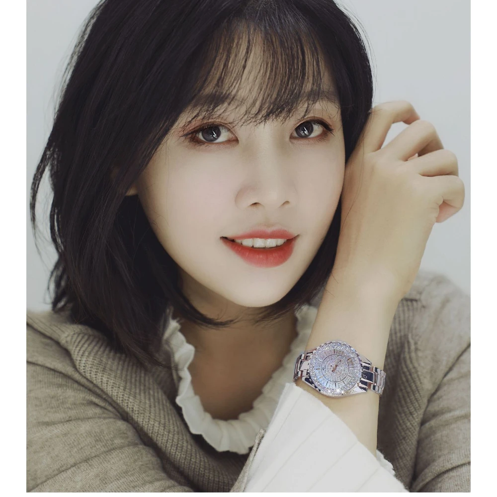 Luxury Watch Bracelet for Women Popular Jewelry Quality Diamond Waterproof Ladies Female Fashion Quartz Clock Watches Set Reloj
Luxury Watch Bracelet for Women Popular Jewelry Quality Diamond Waterproof Ladies Female Fashion Quartz Clock Watches Set Reloj