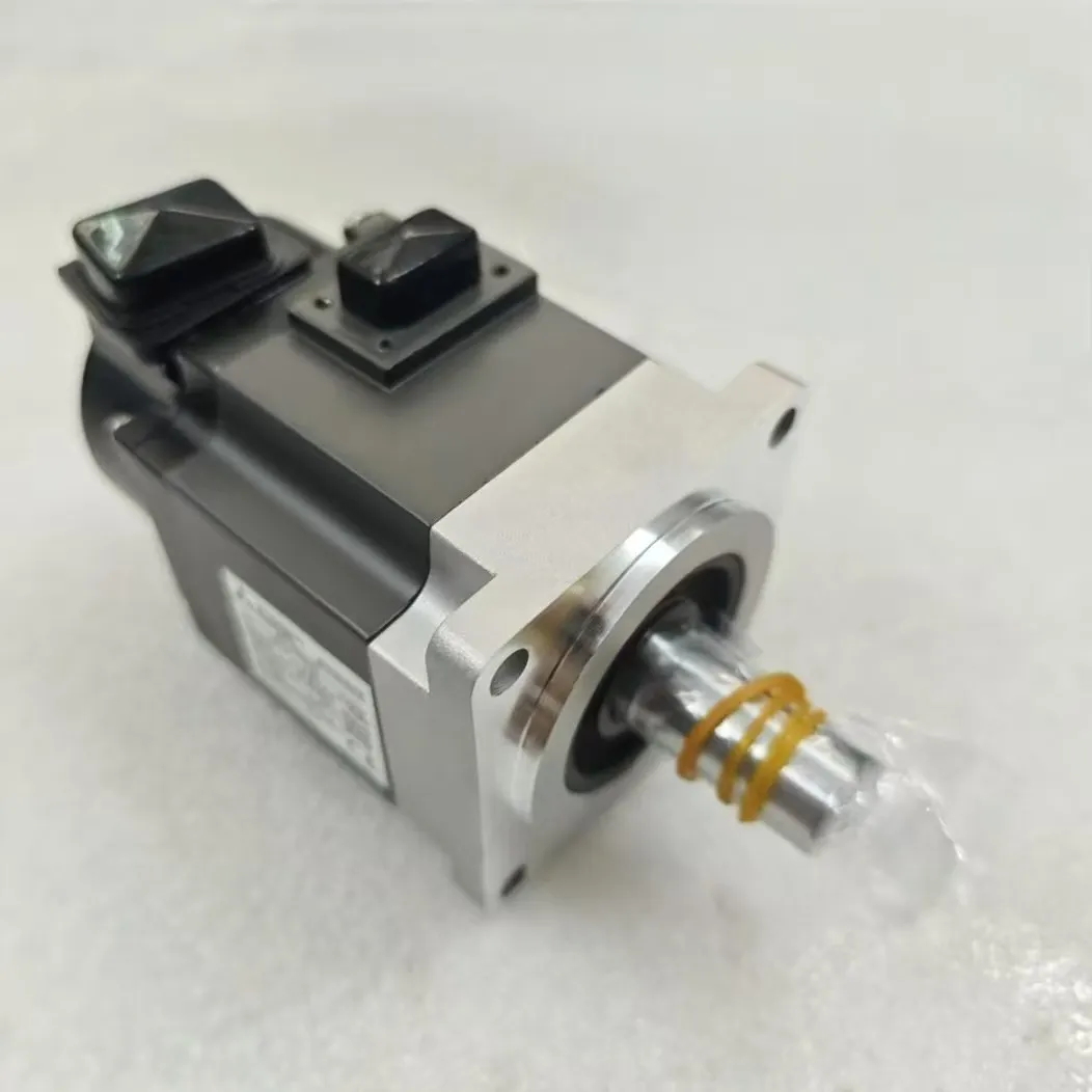 Двигатель серии JE HG-KN13J-S100/23/43/73/BJ-S100
Двигатель серии JE HG-KN13J-S100/23/43/73/BJ-S100