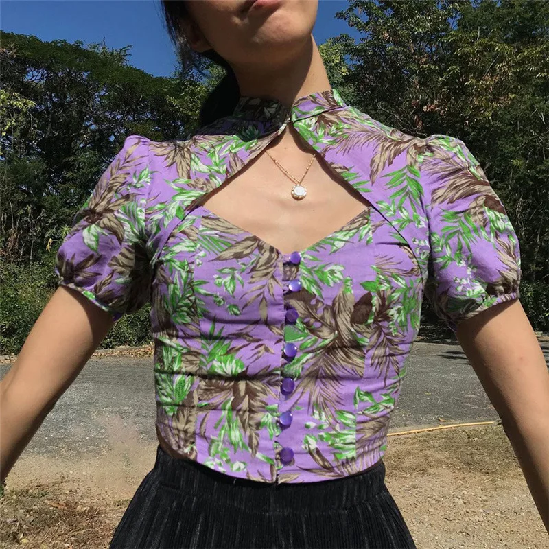 Purple Gothic Vintage Print Crop Top Summer Clothes for Women Corset Sexy Cut Out Short Sleeve Button Up T Shirts 90s Aesthetic
Purple Gothic Vintage Print Crop Top Summer Clothes for Women Corset Sexy Cut Out Short Sleeve Button Up T Shirts 90s Aesthetic