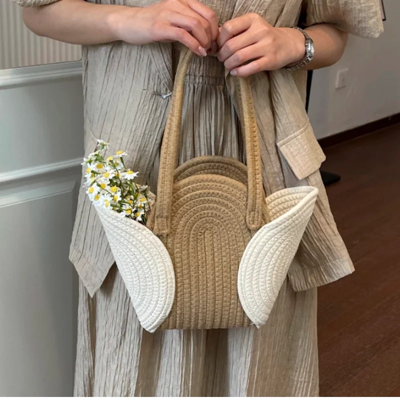 Spliced Cotton Woven Bucket Bag Drawstring Inner Pocket Tote Bag Simple Straw Shoulder Bag Summer Beach Casual Handbag For Women
Spliced Cotton Woven Bucket Bag Drawstring Inner Pocket Tote Bag Simple Straw Shoulder Bag Summer Beach Casual Handbag For Women