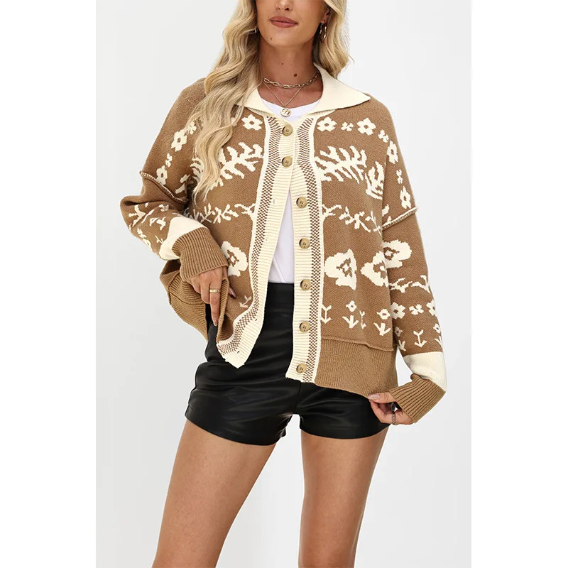 2025 Autumn and Winter New Square Collar Button Sweater Women's Clothing Hot-selling Fashion Loose Cardigan Knitted Jacket
2025 Autumn and Winter New Square Collar Button Sweater Women's Clothing Hot-selling Fashion Loose Cardigan Knitted Jacket