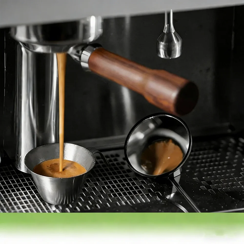 Металлический зеркальный дозатор для эспрессо 360 ° Регулируемый магнитный бездонный портафильтр для кофе, аксессуары для бариста
Металлический зеркальный дозатор для эспрессо 360 ° Регулируемый магнитный бездонный портафильтр для кофе, аксессуары для бариста