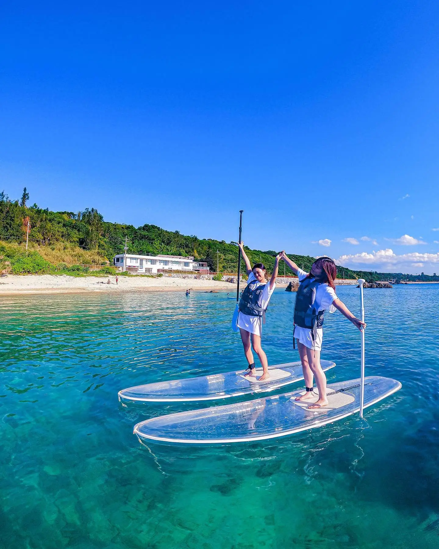PC fully transparent paddle board summer water paddle board artifact Internet celebrity scenic spot non-inflatable luxury pulp b 
PC fully transparent paddle board summer water paddle board artifact Internet celebrity scenic spot non-inflatable luxury pulp b