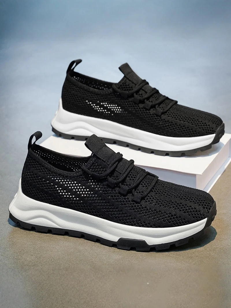 Men's Breathable Running Shoes Summer Mesh Anti-Odor Hollow out Soft Bottom Sports Casual Black Shoes for Men
Men's Breathable Running Shoes Summer Mesh Anti-Odor Hollow out Soft Bottom Sports Casual Black Shoes for Men