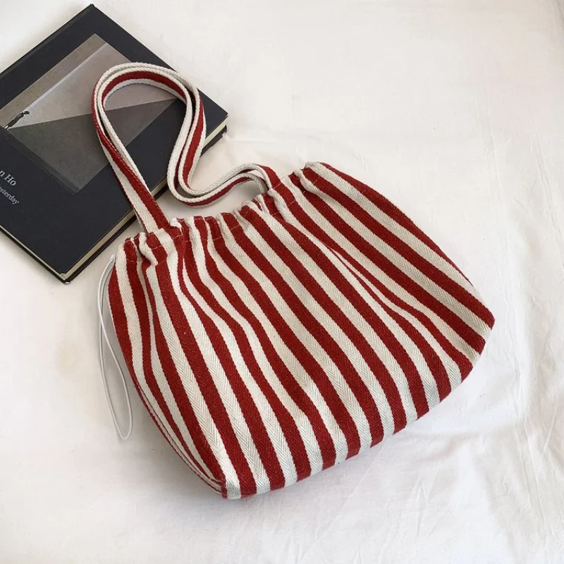 Trendy-chic 2025 New Ladies Luxury Brand Leather Hand Bag Famous Designer Casual Popular Classic
Trendy-chic 2025 New Ladies Luxury Brand Leather Hand Bag Famous Designer Casual Popular Classic