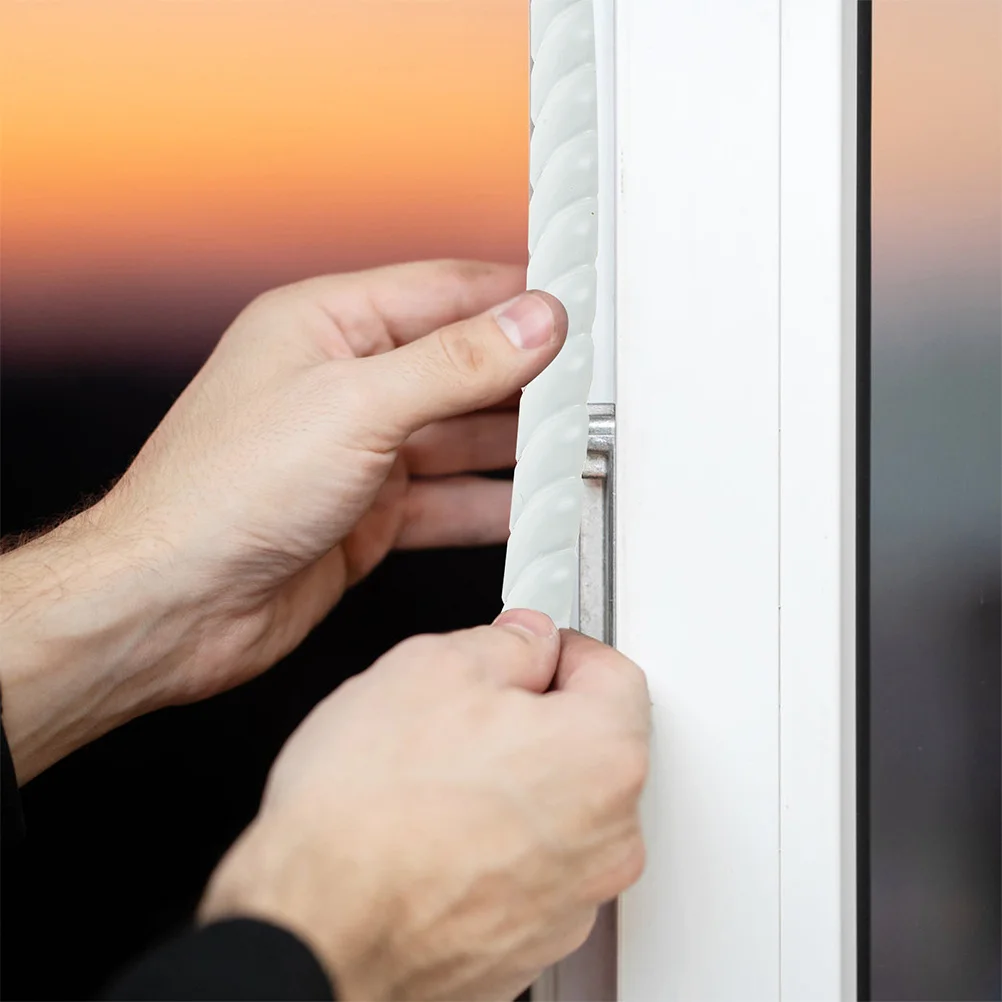 1 Roll Self-Adhesive Gypsum Line Embossed Flexible Wall Trim Peel Stick Molding Strip for Furniture Cabinet Edge Corner
1 Roll Self-Adhesive Gypsum Line Embossed Flexible Wall Trim Peel Stick Molding Strip for Furniture Cabinet Edge Corner