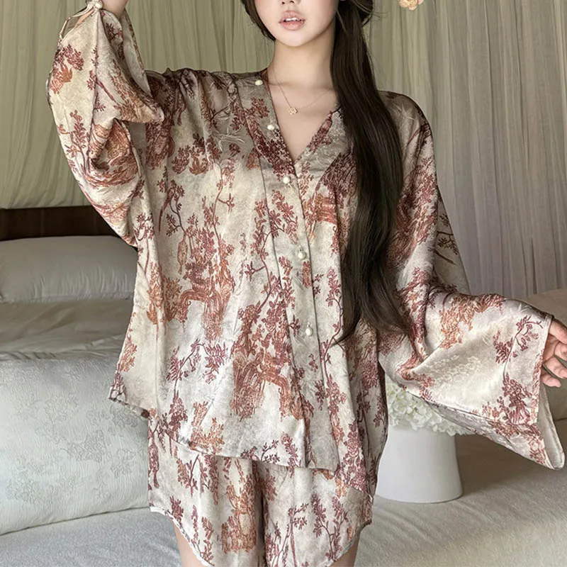 2026 New Chinese Style Sleepwear Red Women's Summer Pajamas Set Long Sleeve Shirt&shorts 2Pcs Home Clothes Baggy Print Homewear
2026 New Chinese Style Sleepwear Red Women's Summer Pajamas Set Long Sleeve Shirt&shorts 2Pcs Home Clothes Baggy Print Homewear