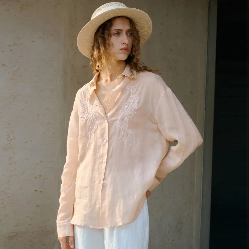 Новинка: Женская блузка из лиоцелла и рами с длинным рукавом, отложным воротником, однобортная, с вышивкой, модная офисная модель
Новинка: Женская блузка из лиоцелла и рами с длинным рукавом, отложным воротником, однобортная, с вышивкой, модная офисная модель