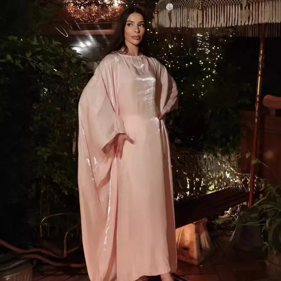 Mq197m Fashionable Lace-up Waist Dress For Women, Malaysia 2026 Muslim Long Dress Robe Abaya Ramadan Dubai Luxury Islam Elegant
Mq197m Fashionable Lace-up Waist Dress For Women, Malaysia 2026 Muslim Long Dress Robe Abaya Ramadan Dubai Luxury Islam Elegant