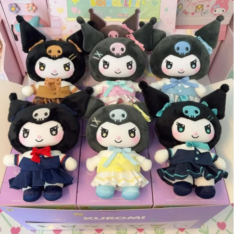 Подлинная серия Kuromi School Life Mystery Box Kuromi Kawaii, виниловая сумка, кулон, кукла, слепая коробка, милая игрушка, подарки на день рождения для девочек, игрушки
Подлинная серия Kuromi School Life Mystery Box Kuromi Kawaii, виниловая сумка, кулон, кукла, слепая коробка, милая игрушка, подарки на день рождения для девочек, игрушки