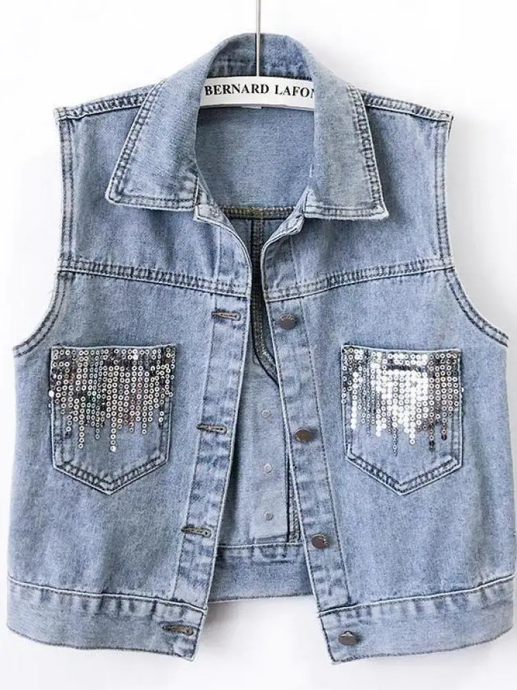 2023 Spring Summer Black Sequins Denim Jacket Women Female Blue Sleeveless Button Short Jeans Vest Coat Korean Fashion Waistcoat
2023 Spring Summer Black Sequins Denim Jacket Women Female Blue Sleeveless Button Short Jeans Vest Coat Korean Fashion Waistcoat