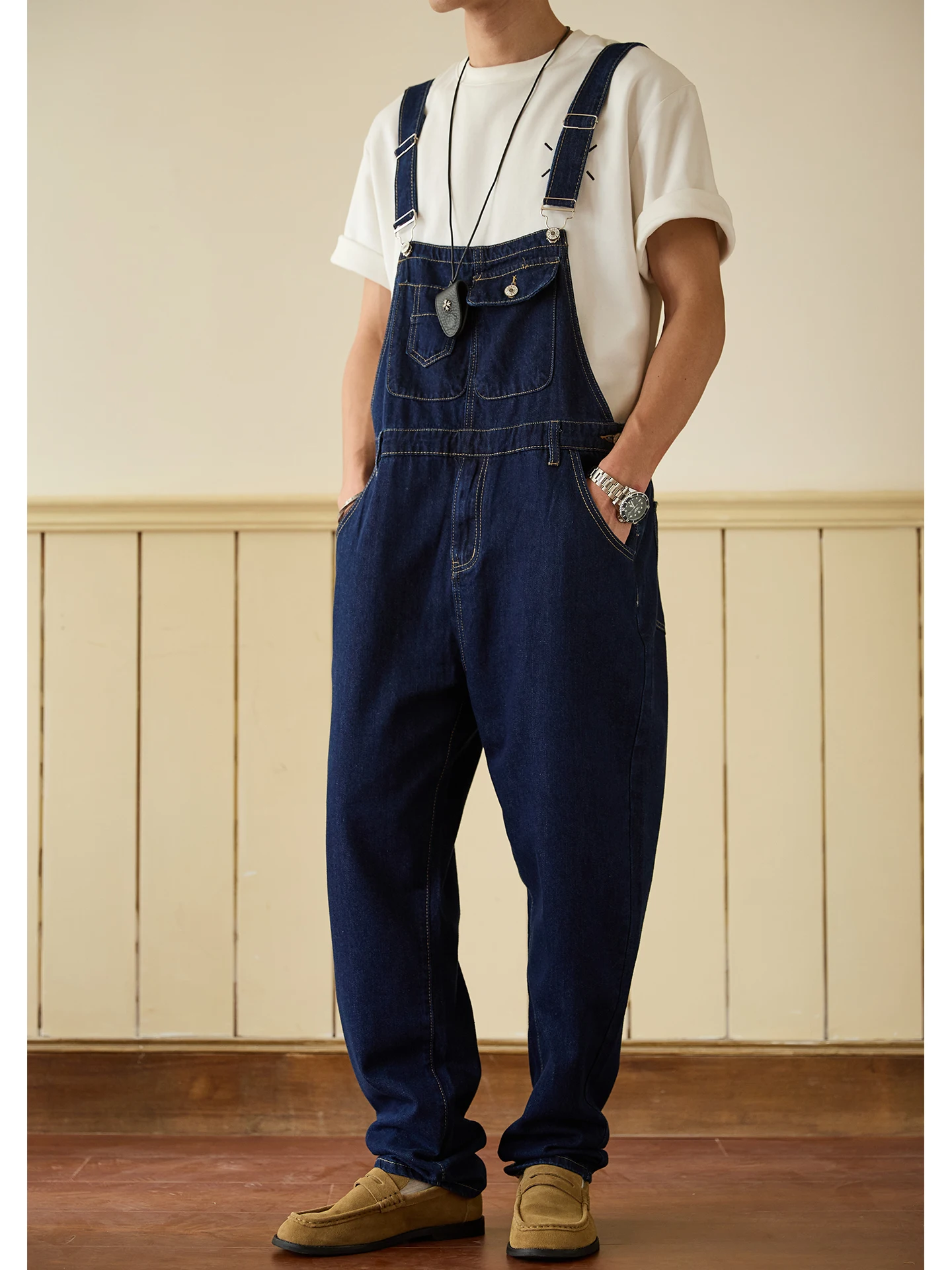 Retro British Denim Overalls Men's Spring Autumn Trendy Loose Jeans Couple Match Workwear Strap Pants Cotton Polyester
Retro British Denim Overalls Men's Spring Autumn Trendy Loose Jeans Couple Match Workwear Strap Pants Cotton Polyester