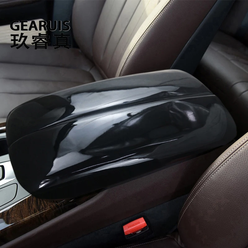 Защитная накладка на подлокотник для автомобиля, наклейка для BMW X5 F15 X6 F16 2015-2018, спортивный автостайлинг
Защитная накладка на подлокотник для автомобиля, наклейка для BMW X5 F15 X6 F16 2015-2018, спортивный автостайлинг