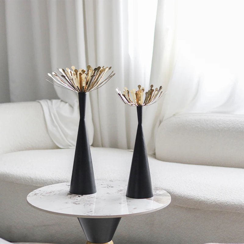 Art Home Decoration Black and Gold Color Decor Metal Stainless Steel Tall Candle Holders
Art Home Decoration Black and Gold Color Decor Metal Stainless Steel Tall Candle Holders