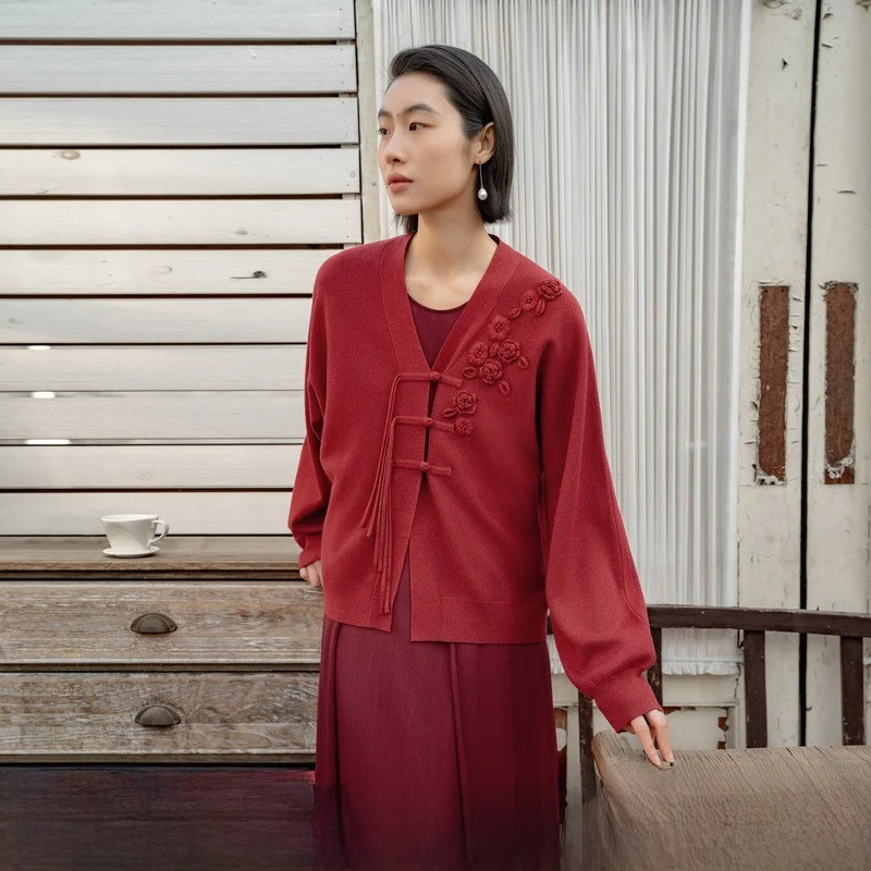 Women's Vintage Knitted Open Cardigan Long Sve Slim Fit Hooked Flower Top Polyester Fiber V-Ne Button Detail Hollow out
Women's Vintage Knitted Open Cardigan Long Sve Slim Fit Hooked Flower Top Polyester Fiber V-Ne Button Detail Hollow out