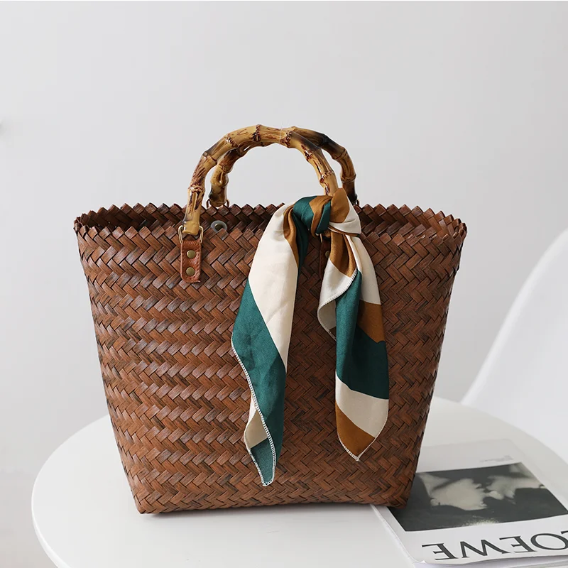 Retro Portable Large-capacity Straw Woven Beach Tote Bag Silk Scarf Hand-woven Bag Female Wild Vegetable Basket Bags
Retro Portable Large-capacity Straw Woven Beach Tote Bag Silk Scarf Hand-woven Bag Female Wild Vegetable Basket Bags