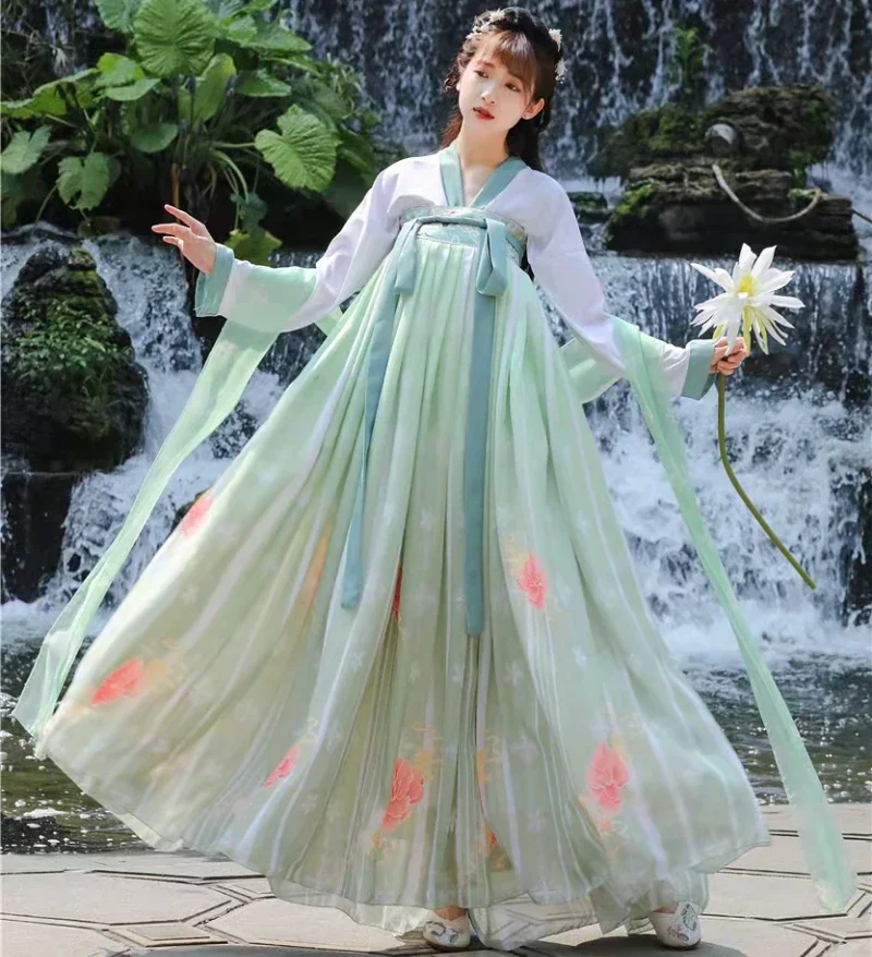 WATER Hanfu Suit Female Flower Women's Traditional Chinese Dresses Costume Birthday Christmas Gift Prom Formal Gown Green
WATER Hanfu Suit Female Flower Women's Traditional Chinese Dresses Costume Birthday Christmas Gift Prom Formal Gown Green