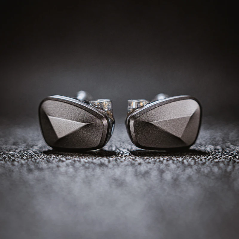 Astrotec GX100 DD + PZT гибридная технология Hi-Fi наушники-вкладыши монитор проводные наушники с шумоподавлением стереогарнитура для музыки
Astrotec GX100 DD + PZT гибридная технология Hi-Fi наушники-вкладыши монитор проводные наушники с шумоподавлением стереогарнитура для музыки