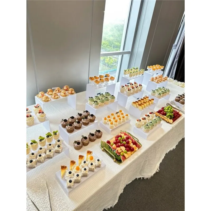 Acrylic dessert table display stand four-piece set buffet coffee break ornament cold meal table
Acrylic dessert table display stand four-piece set buffet coffee break ornament cold meal table