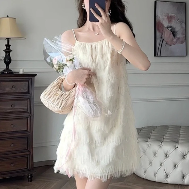 Fringed Dress 2025 Summer Beach Holiday Style A Fringed Women's Suspender Dress
Fringed Dress 2025 Summer Beach Holiday Style A Fringed Women's Suspender Dress
