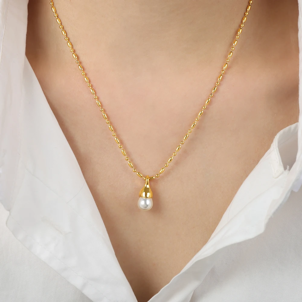 Dainty Imitation Pearl Pendant Necklaces for Women 18k Gold Plated Chain Choker Necklace Minimalist Stainless Steel Necklaces
Dainty Imitation Pearl Pendant Necklaces for Women 18k Gold Plated Chain Choker Necklace Minimalist Stainless Steel Necklaces