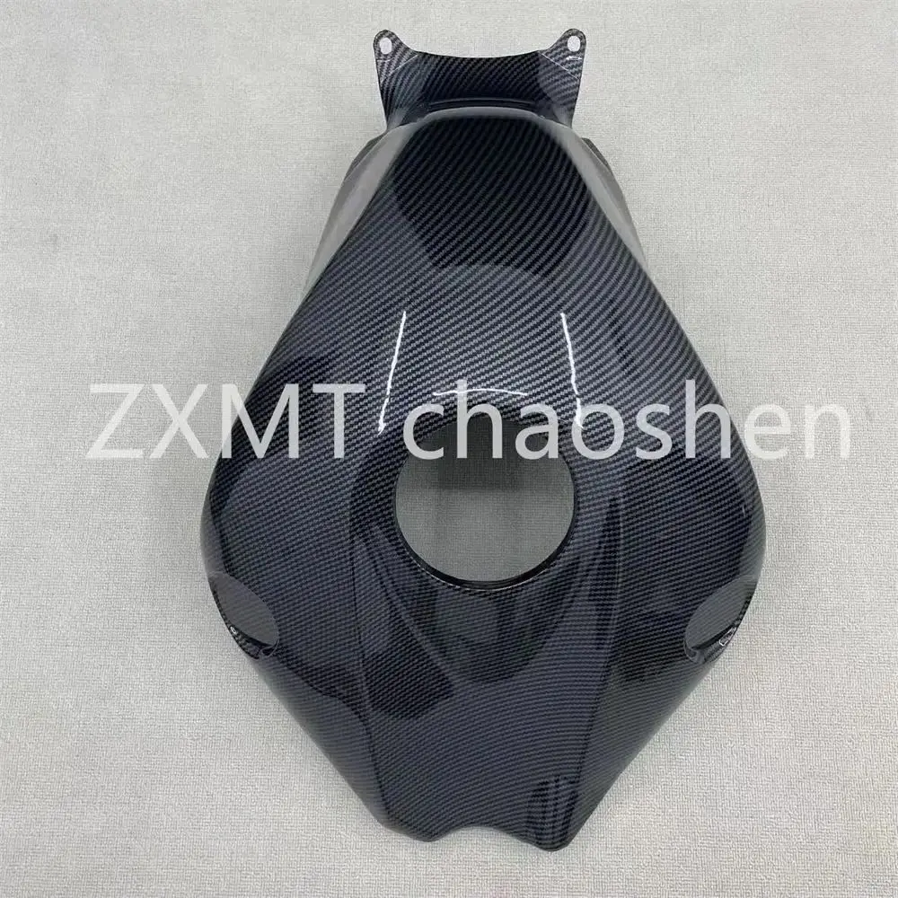 ABS motorcycle fairings are suitable for CBR1000RR fuel tank covers with carbon fiber paint from 2008, 2009, 2010 and 2011
ABS motorcycle fairings are suitable for CBR1000RR fuel tank covers with carbon fiber paint from 2008, 2009, 2010 and 2011