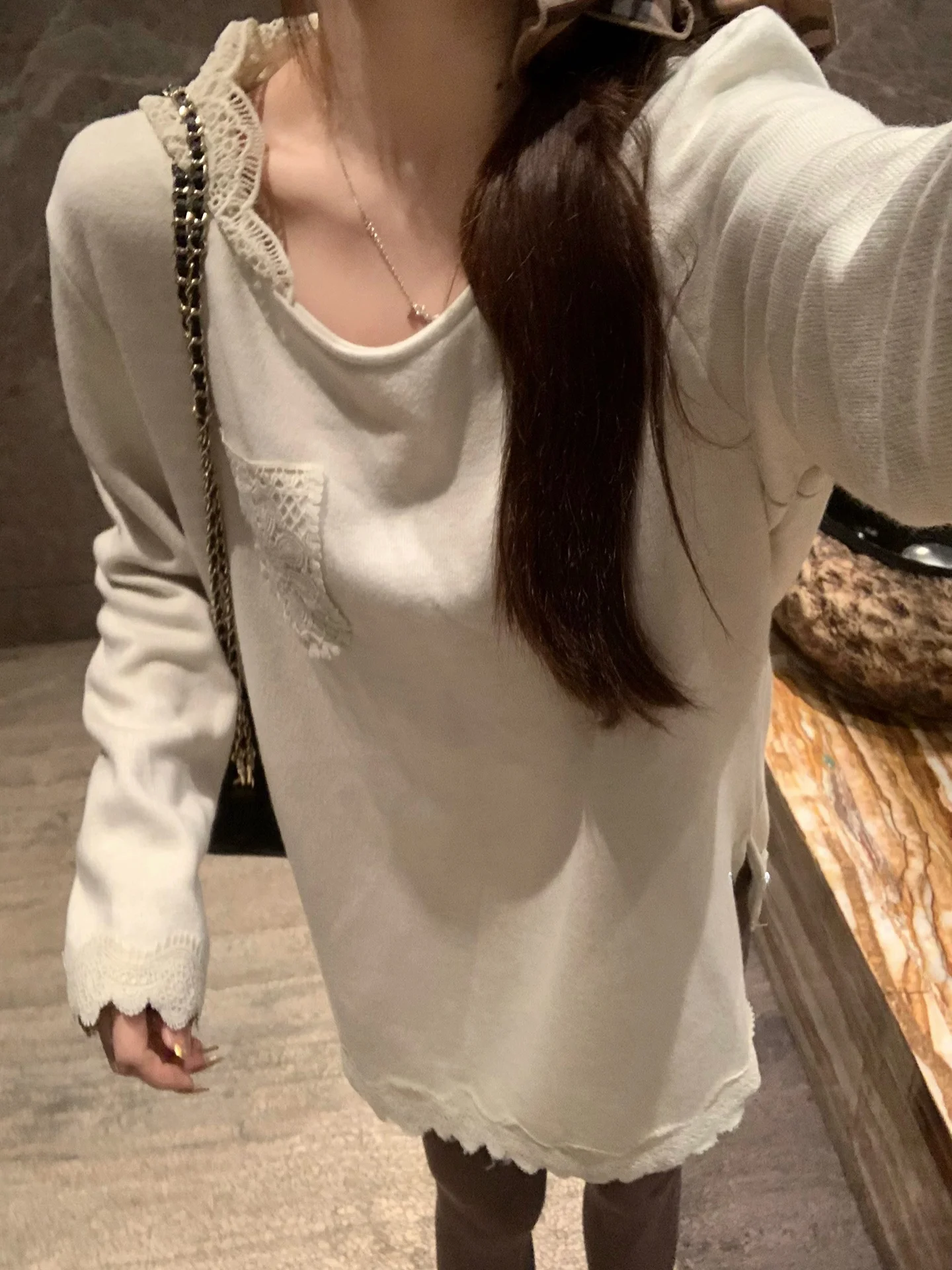 Korean Sle Lace Trim ket Slimming Hoodie Top Women's Casual Loose Fit Long Sve round Ne T-irt Moisture ng
Korean Sle Lace Trim ket Slimming Hoodie Top Women's Casual Loose Fit Long Sve round Ne T-irt Moisture ng