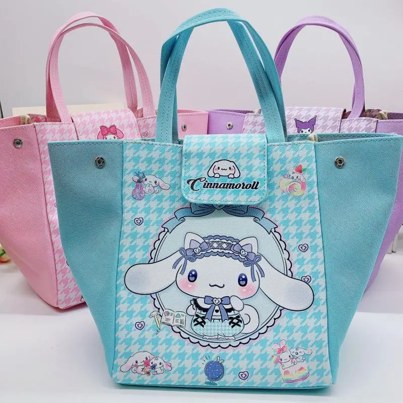 Большая сумка Sanrio 2021, Kawaii Hellokitty Mymelody Cinnamoroll, новая японская сумка на плечо с героями мультфильмов для девочек, сумка для хранения покупок
Большая сумка Sanrio 2021, Kawaii Hellokitty Mymelody Cinnamoroll, новая японская сумка на плечо с героями мультфильмов для девочек, сумка для хранения покупок