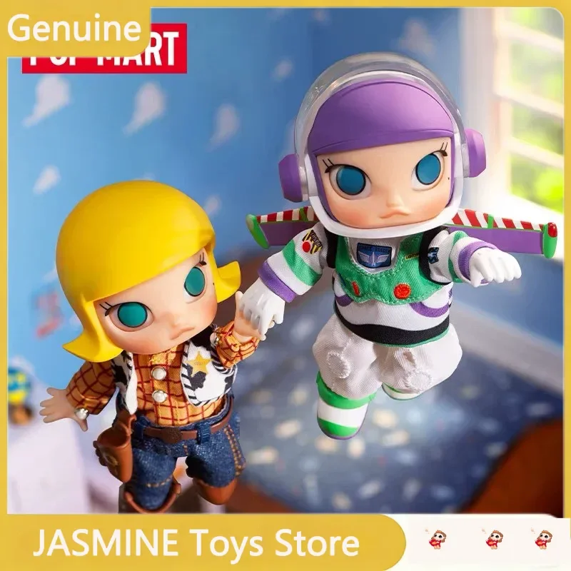 Original POP MART MOLLY × BUZZ LIGHTYEAR & WOODY Articulated Figure Desktop Display Ornament Premium Collectible Gift Customized
Original POP MART MOLLY × BUZZ LIGHTYEAR & WOODY Articulated Figure Desktop Display Ornament Premium Collectible Gift Customized