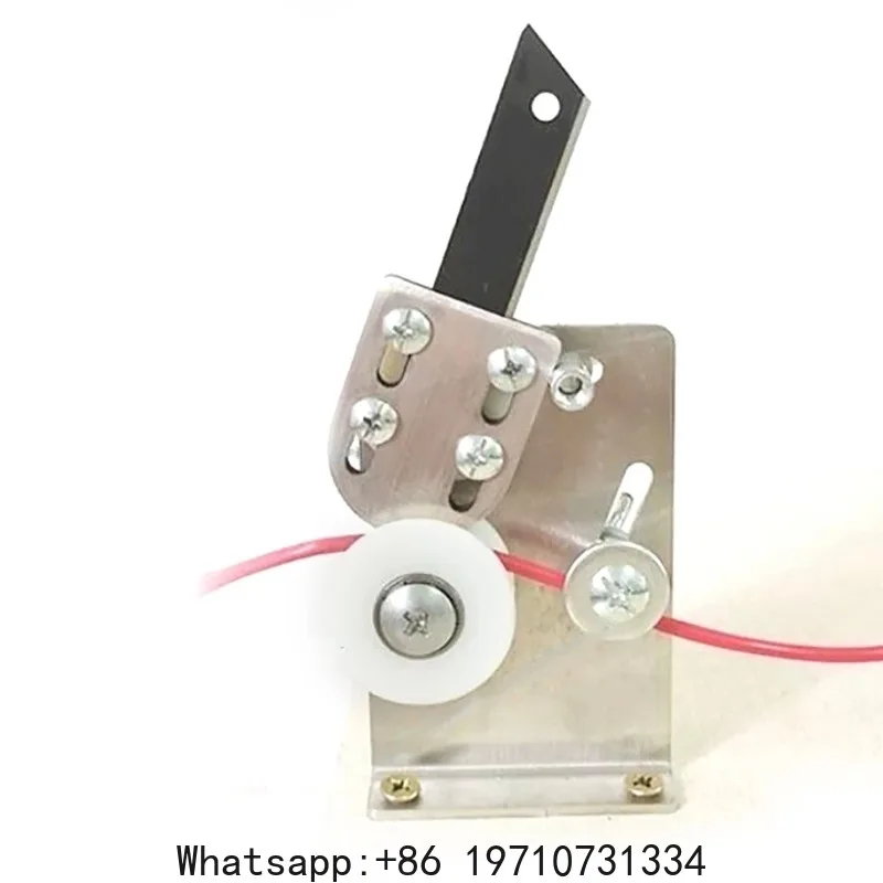 Manual Wire Stripping Machine Scrap Cable Peeling Machines Hand Tool Small Manual Wire Cable Stripper Recycle Tool
Manual Wire Stripping Machine Scrap Cable Peeling Machines Hand Tool Small Manual Wire Cable Stripper Recycle Tool