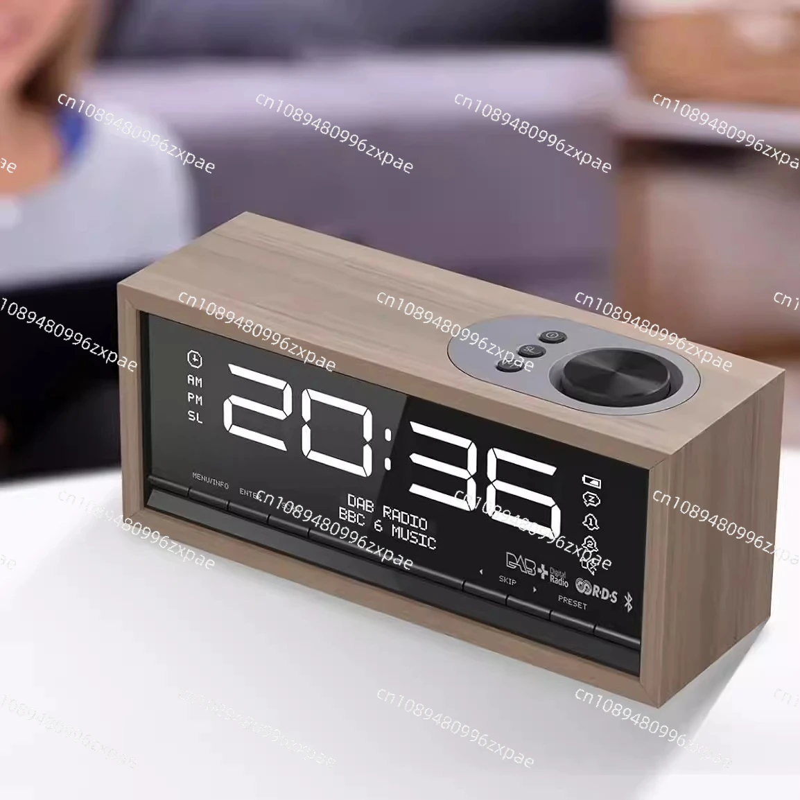 Многофункциональная беспроводная колонка-будильник DAB+ FM с Bluetooth 5.0 и функцией зарядки, высококачественная домашняя аудиосистема (для внешней торговли)
Многофункциональная беспроводная колонка-будильник DAB+ FM с Bluetooth 5.0 и функцией зарядки, высококачественная домашняя аудиосистема (для внешней торговли)