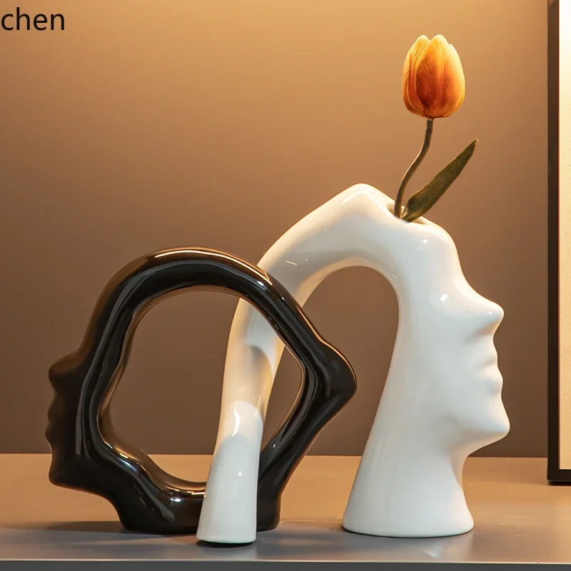 HTT Vase High-End Luxury Ornament Living Room Flower Arrangement Creative Art TV Cabinet Entryway Vintage Style Decoration
HTT Vase High-End Luxury Ornament Living Room Flower Arrangement Creative Art TV Cabinet Entryway Vintage Style Decoration