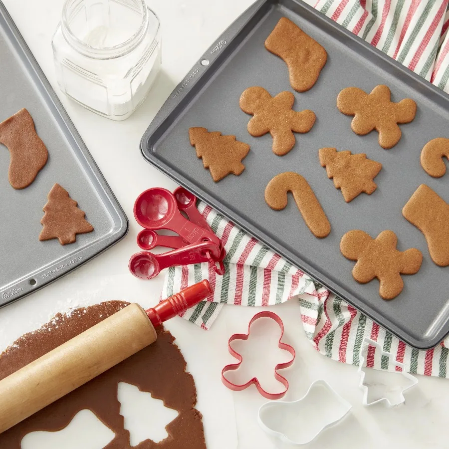 Premium Non-Stick Cookie Sheet Pan Bakeware Set 3-Piece, Packaging May Vary
Premium Non-Stick Cookie Sheet Pan Bakeware Set 3-Piece, Packaging May Vary