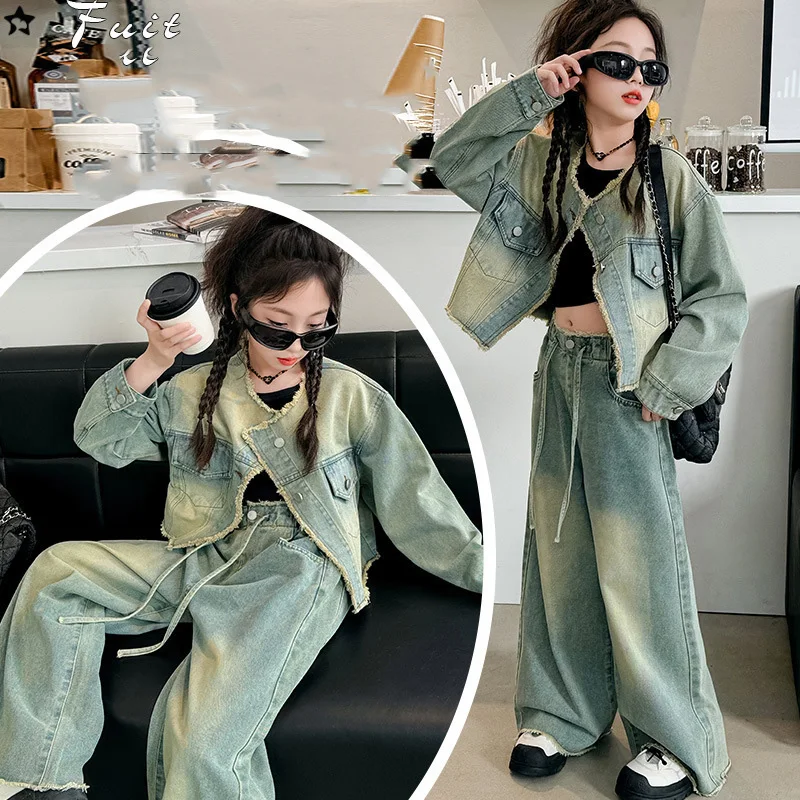 2025 Autumn School Girls Denim Sets Single-breasted Round Neck Coat+Drawstring Wide-leg Pant 4-14Y Girls 2pcs Loose Outfit
2025 Autumn School Girls Denim Sets Single-breasted Round Neck Coat+Drawstring Wide-leg Pant 4-14Y Girls 2pcs Loose Outfit