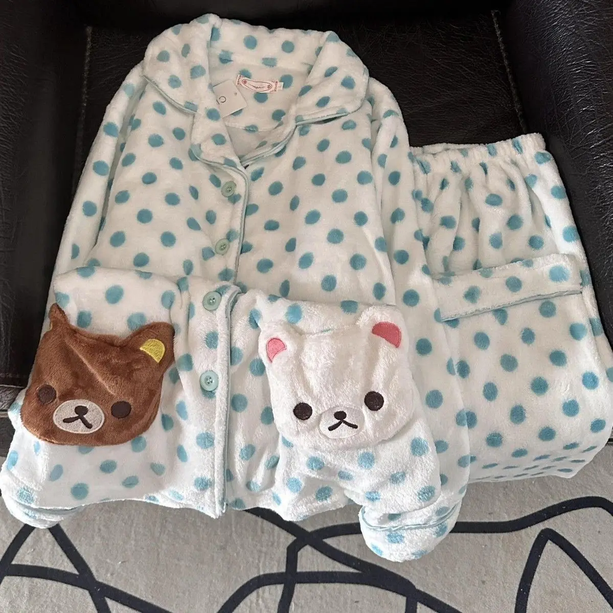 Kawaii Rilakkuma Pajamas Women's Autumn and Winter Cartoon Long Sleeve Pants Thick Warm Home Clothes Girl's Christmas Gifts Toys
Kawaii Rilakkuma Pajamas Women's Autumn and Winter Cartoon Long Sleeve Pants Thick Warm Home Clothes Girl's Christmas Gifts Toys
