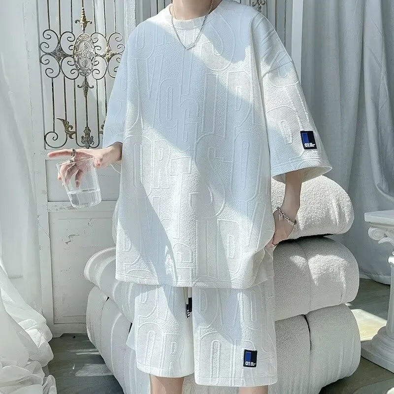 Korean-style Harajuku Casual Short-sleeved T-shirt for Men Summer New Oversized T-shirt Sweatshirt and Baggy Shorts 2-piece Set
Korean-style Harajuku Casual Short-sleeved T-shirt for Men Summer New Oversized T-shirt Sweatshirt and Baggy Shorts 2-piece Set