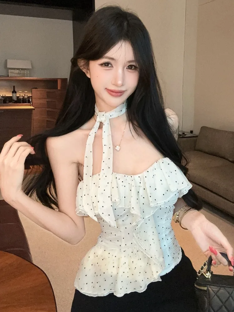 Sweet Polka Dot Strap Vest Women's Fashion Slimming Summer New Waist Cinched Stylish Versatile Top City Walk Skin Friendly Br...
Sweet Polka Dot Strap Vest Women's Fashion Slimming Summer New Waist Cinched Stylish Versatile Top City Walk Skin Friendly Br...