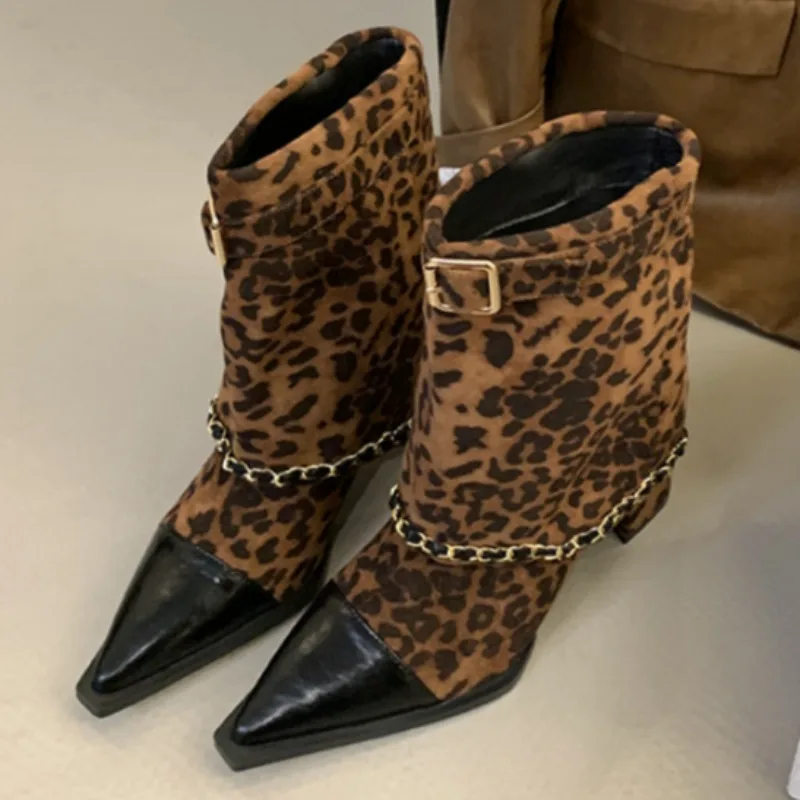 Роскошные дизайнерские сапоги до колена из мягкой кожи, женские модные рыцарские сапоги с острым носком на каблуке «котенок», осенне-зимние новые современные сапоги
Роскошные дизайнерские сапоги до колена из мягкой кожи, женские модные рыцарские сапоги с острым носком на каблуке «котенок», осенне-зимние новые современные сапоги