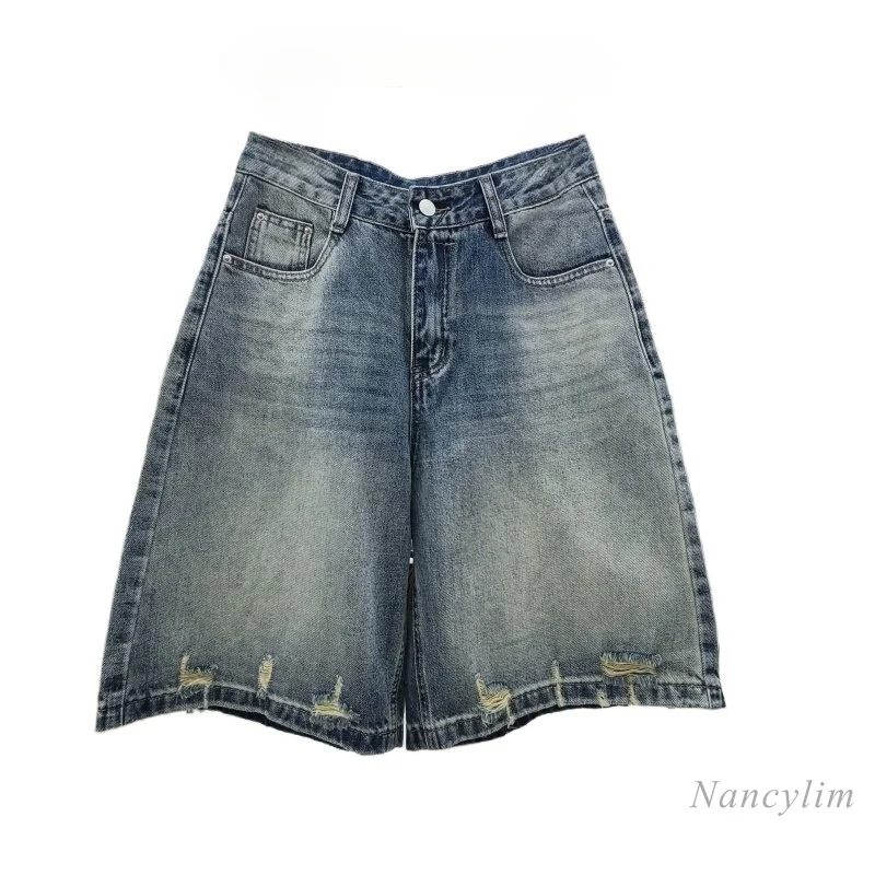 Vintage High-waisted Distressed Denim Shorts for Women, New Summer 2026 Collection, Loose Fit, Versatile Wide-leg Capri Pants
Vintage High-waisted Distressed Denim Shorts for Women, New Summer 2026 Collection, Loose Fit, Versatile Wide-leg Capri Pants