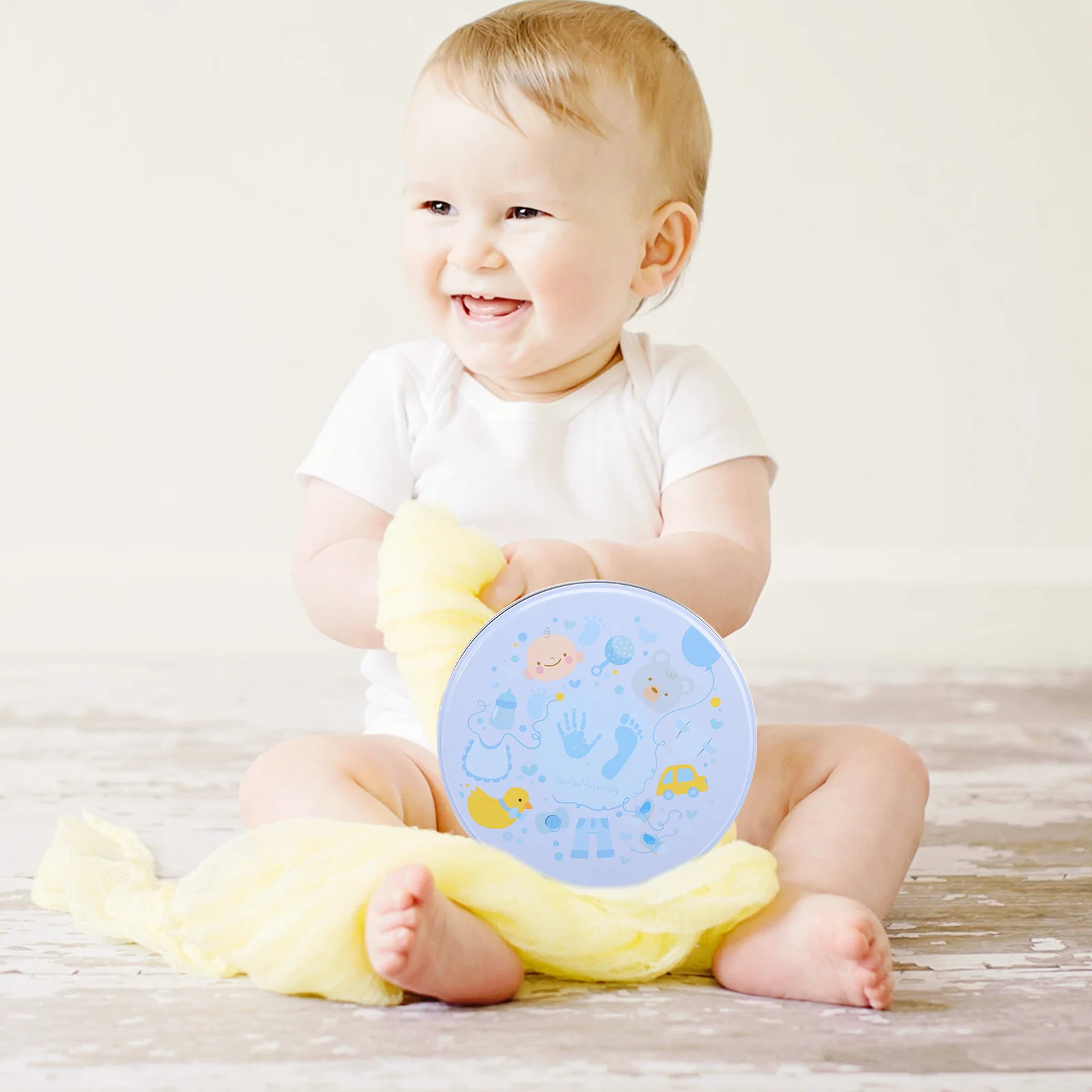 1Set Baby Footprint Keepsake Smooth Surface Newborn Mold Kit Memory Keepsake Portable Gift Baby Footprint Ornament Mold
1Set Baby Footprint Keepsake Smooth Surface Newborn Mold Kit Memory Keepsake Portable Gift Baby Footprint Ornament Mold