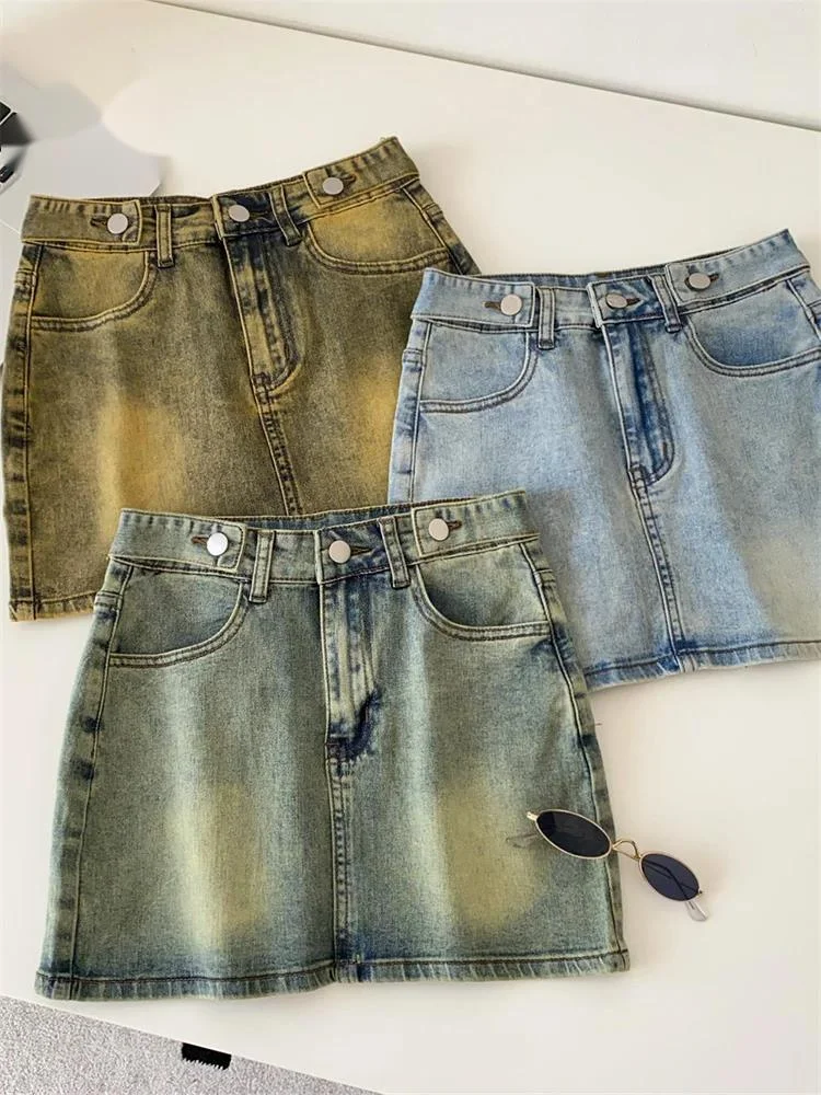 Американская джинсовая юбка в стиле ретро с карманами, металлическими пуговицами, эффектом потертости, облегающая, летняя, модная, уличная, универсальная, А-силуэт
Американская джинсовая юбка в стиле ретро с карманами, металлическими пуговицами, эффектом потертости, облегающая, летняя, модная, уличная, универсальная, А-силуэт