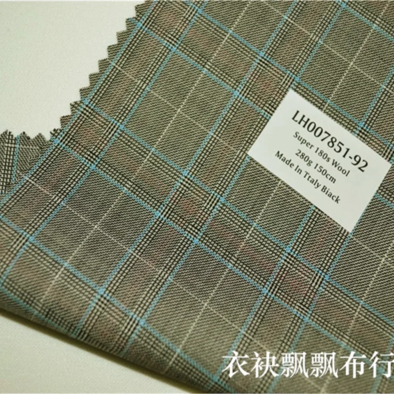 Suit fabric Fine-spun high-count light-colored board silk for trousers and skirts
Suit fabric Fine-spun high-count light-colored board silk for trousers and skirts