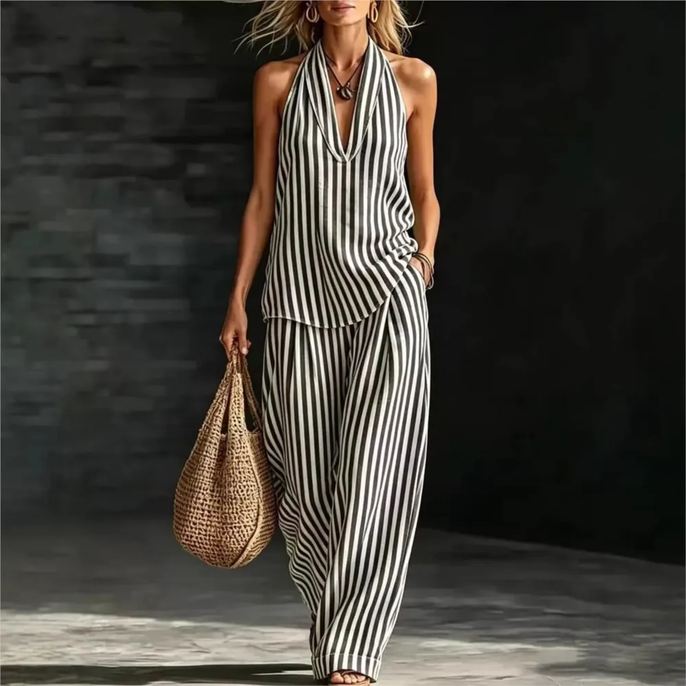 Casual Loose Trousers Set Contrasting Stripes Fashionable Resort Style Sleeveless Halter Top Wide-leg Trousers Two-piece Set
Casual Loose Trousers Set Contrasting Stripes Fashionable Resort Style Sleeveless Halter Top Wide-leg Trousers Two-piece Set