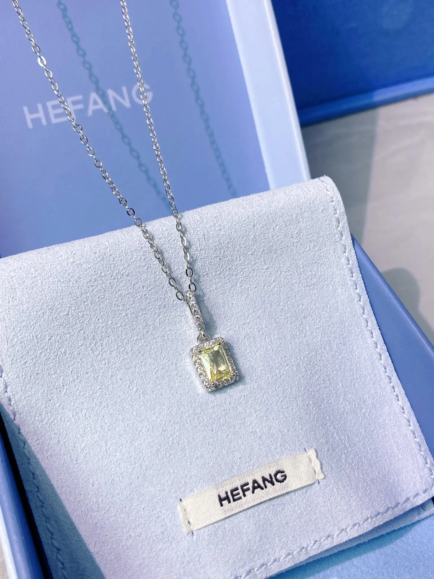 HEFANGES 2024 925 Silver, Youthful& Glamorous,Every Outfit, Premium Quality at Unbeatable Price, Free Shipping Offered
HEFANGES 2024 925 Silver, Youthful& Glamorous,Every Outfit, Premium Quality at Unbeatable Price, Free Shipping Offered