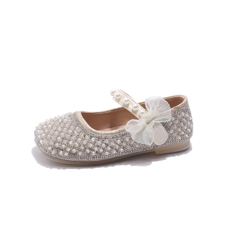 2025 New Fashion Girls Spring and Autumn New Princess Bowknot Pearl Sequins Soft Bottom Crystal Shoes
2025 New Fashion Girls Spring and Autumn New Princess Bowknot Pearl Sequins Soft Bottom Crystal Shoes