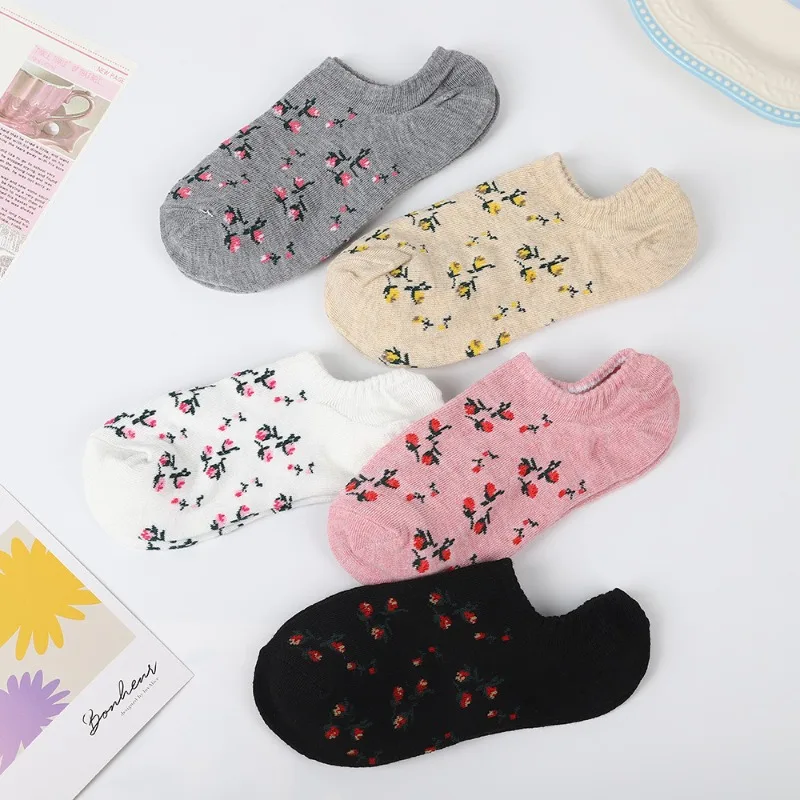1/5 pairs Women's summer thin lightweight floral short socks casual comfortable shallow mouth boat socks fashion women's socks
1/5 pairs Women's summer thin lightweight floral short socks casual comfortable shallow mouth boat socks fashion women's socks