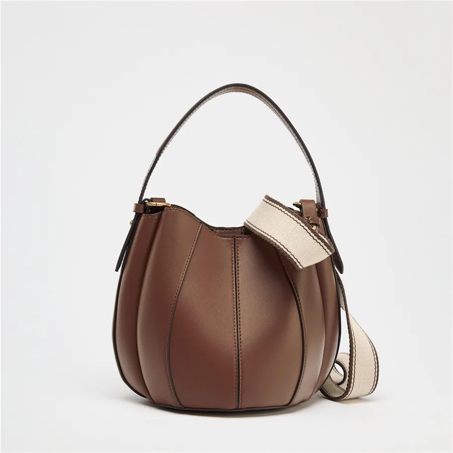 Vintage Women Brown Bucket Bag Solid Pu Leather Sewings Handle Bag Female Crossbody Commuter Packs Versatile Lady Messenger Bag
Vintage Women Brown Bucket Bag Solid Pu Leather Sewings Handle Bag Female Crossbody Commuter Packs Versatile Lady Messenger Bag